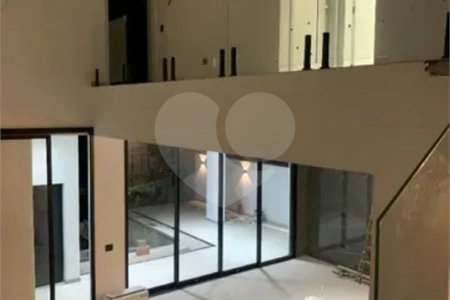MAGNÍFICA CASA de 250 m² para VENDA NO CONDOMÍNIO VALE DAS AGUAS EM BRAGANÇA PAULISTA