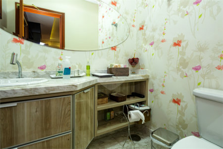 Casa em condomínio a venda no Alto da Boa Vista com 04 dormitórios sendo 02 suítes