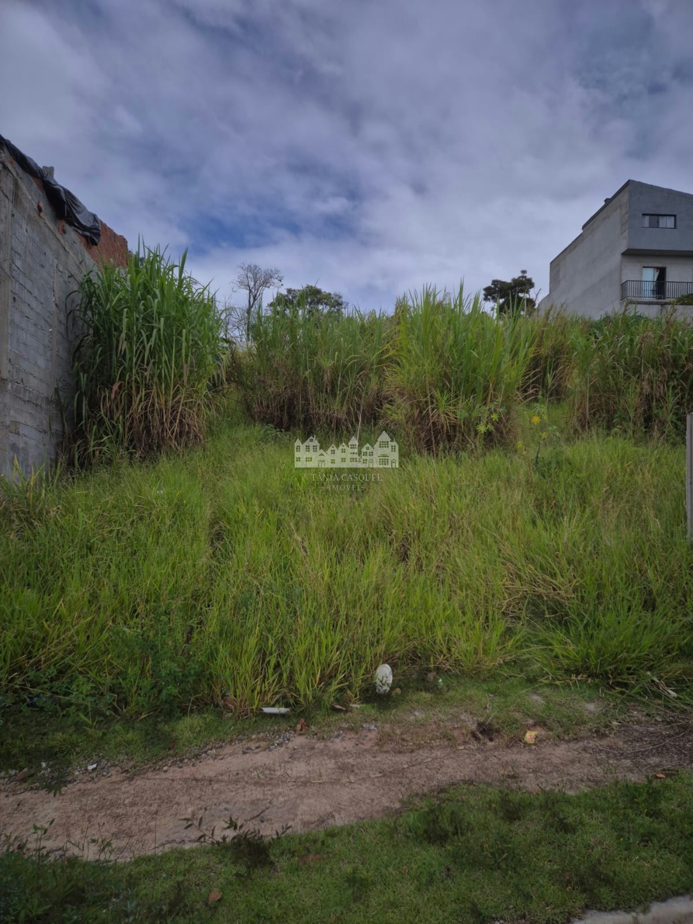 Terreno à venda em Residencial Jardins da Catalunha, Atibaia, SP