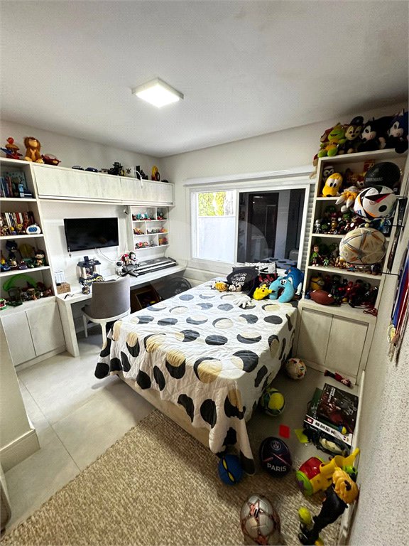 Casa à venda com 3 suítes no condomínio Belvedere II, Votorantim - SP