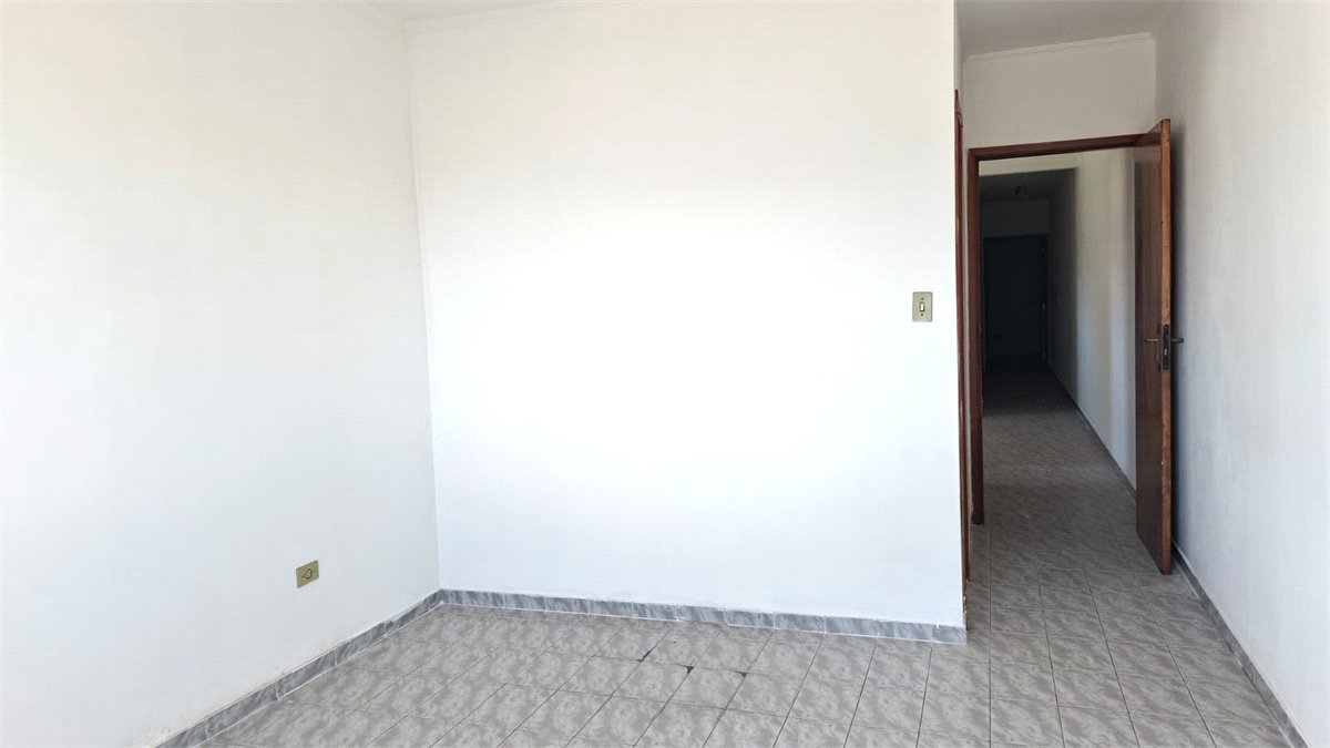 Casa à venda com 5 quartos em Chora Menino, São Paulo, SP