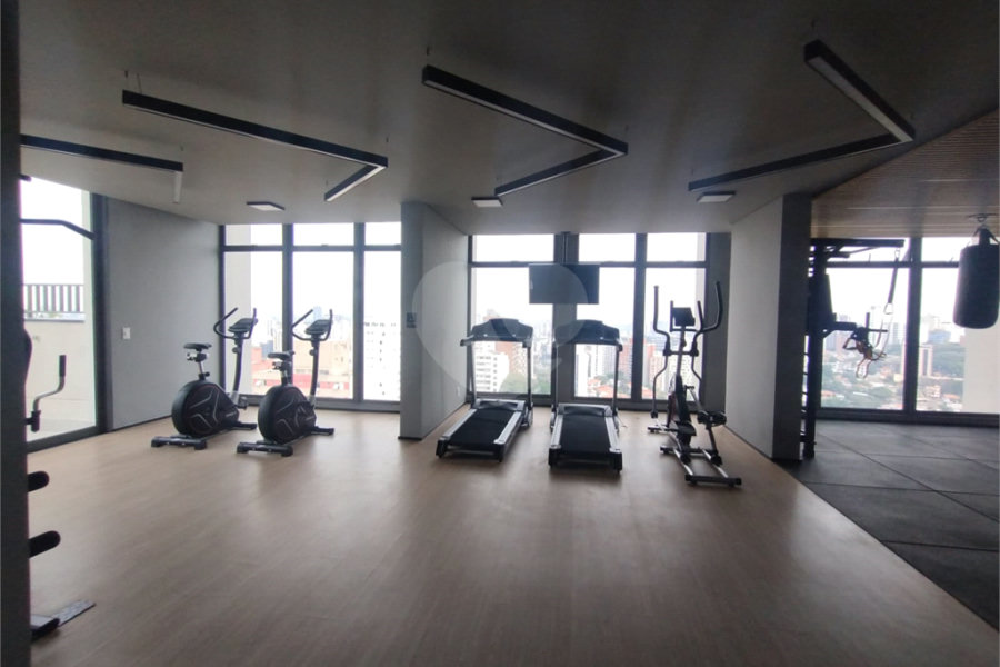 Apartamento à venda ou para alugar com 1 quarto em Pinheiros, São Paulo, SP