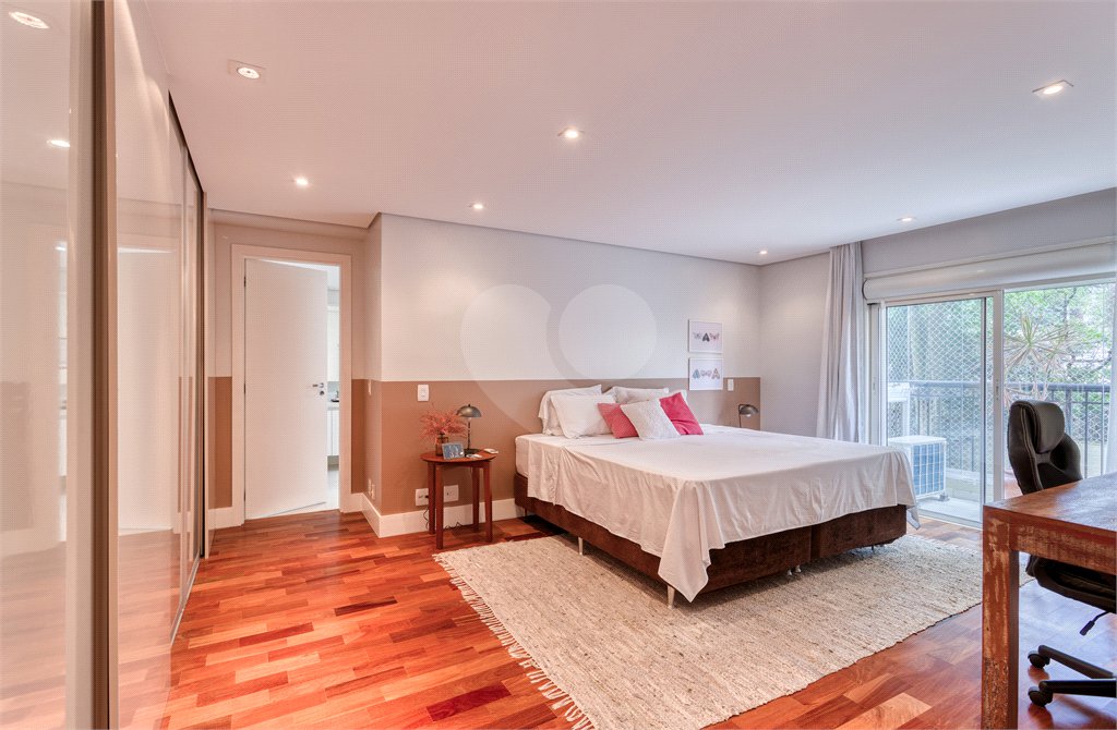 Apartamento à venda com 4 suítes em Alto da Boa Vista, São Paulo, SP