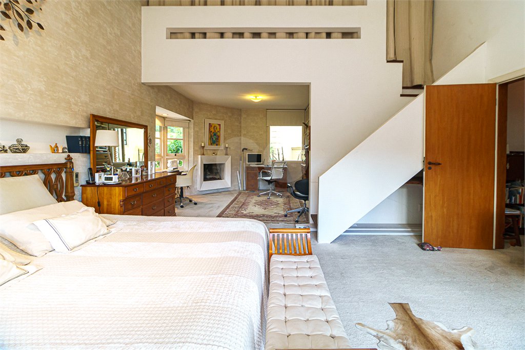 Casa à venda com 5 suítes em Jardim Morumbi, São Paulo, SP