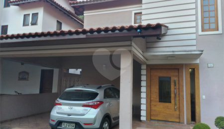 Casa à venda com 4 quartos, sendo 3 suítes,  no condomínio Da Serra, São Paulo - SP