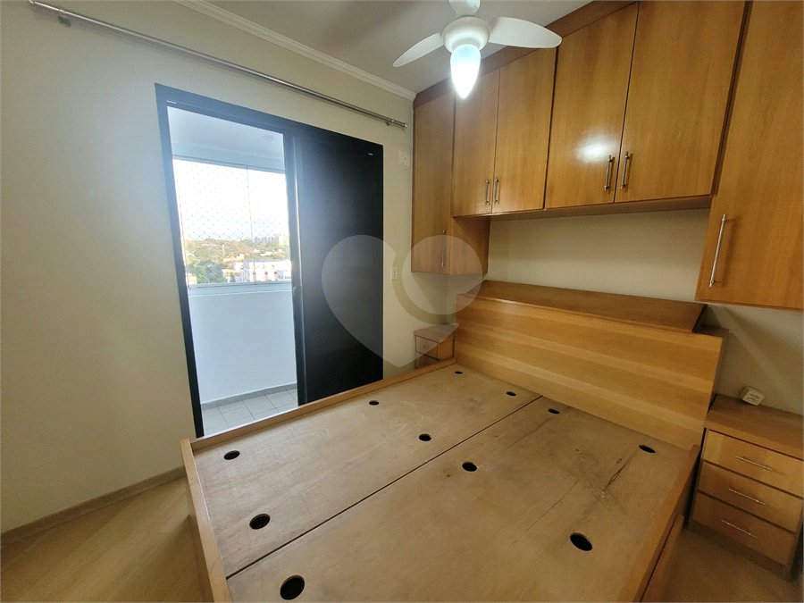 Apartamento para alugar com 3 quartos, sendo 1 suíte,  em Vila Hamburguesa, São Paulo, SP