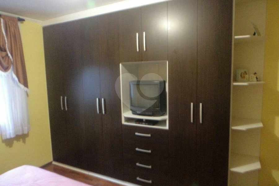 Sobrado à venda com 3 quartos, sendo 1 suíte, em Vila Guilherme, São Paulo, SP