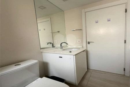 Apartamento à venda ou para alugar com 3 quartos, sendo 1 suíte, em Vila Andrade, São Paulo, SP