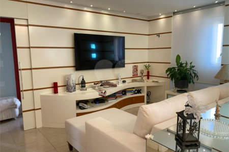 Apartamento para alugar com 2 quartos, sendo 1 suíte, em Alto da Lapa, São Paulo, SP
