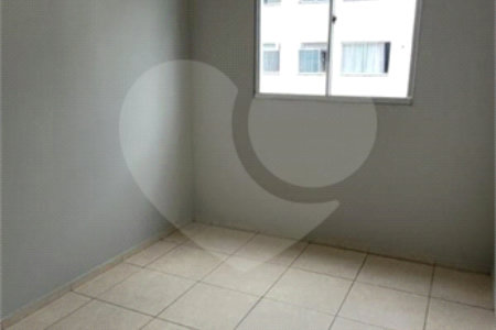 Apartamento à venda com 2 quartos em Santa Cruz, Rio de Janeiro, RJ