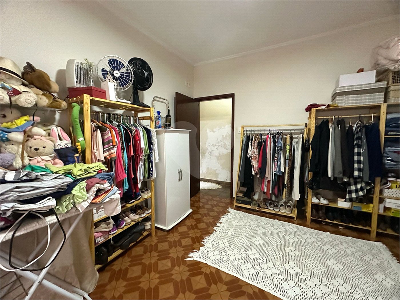 Casa à venda com 3 quartos, sendo 1 suíte, em Vila Monteiro, Itapetininga, SP