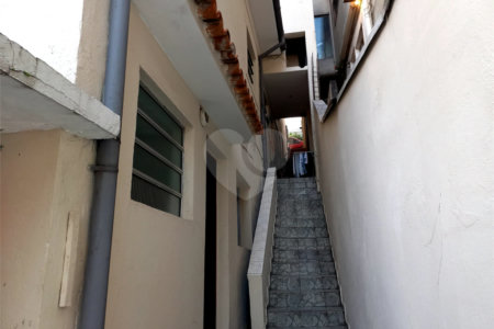 Sobrado à venda com 2 quartos em Vila Anglo Brasileira, São Paulo, SP