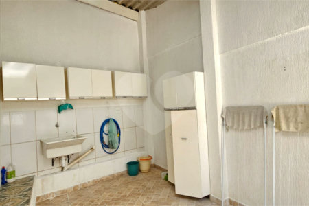 Casa à venda com 4 quartos em Vila Hamburguesa, São Paulo, SP
