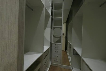 Apartamento à venda com 3 suítes em Tatuapé, São Paulo, SP