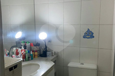 Apartamento à venda com 3 quartos, sendo 1 suíte, em Barra Funda, São Paulo, SP