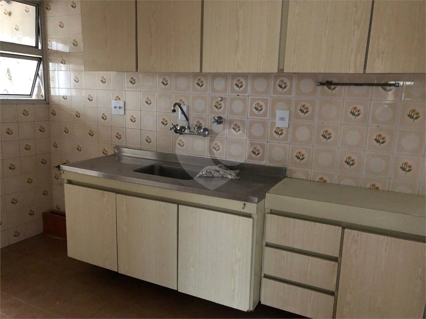 Apartamento à venda ou para alugar com 3 quartos, sendo 1 suíte, em Alto da Lapa, São Paulo, SP
