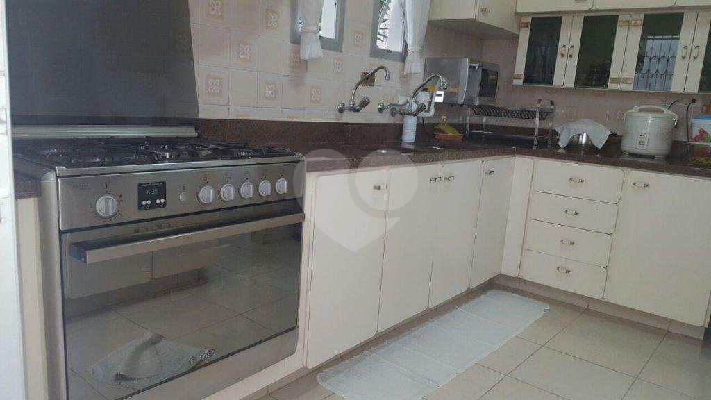 Sobrado à venda com 4 quartos, sendo 2 suítes, em Jardim Franca, São Paulo, SP