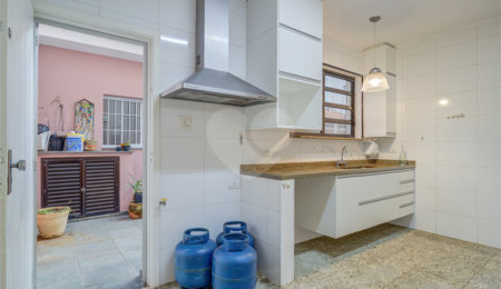 Sobrado à venda com 3 quartos, sendo 1 suíte,  em Jardim Petrópolis, São Paulo, SP