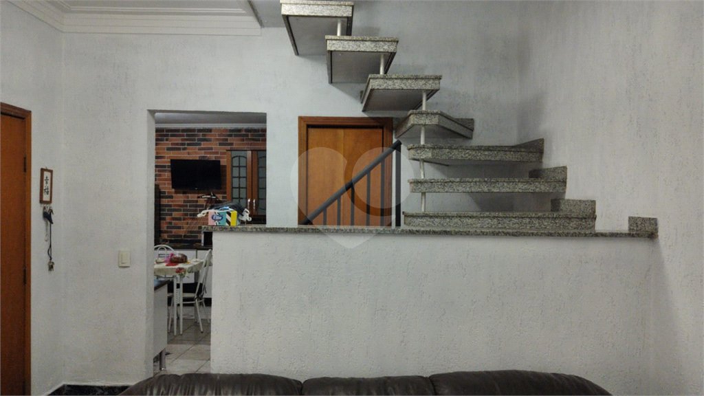 Sobrado à venda com 3 quartos, sendo 1 suíte, em Vila Guilherme, São Paulo, SP