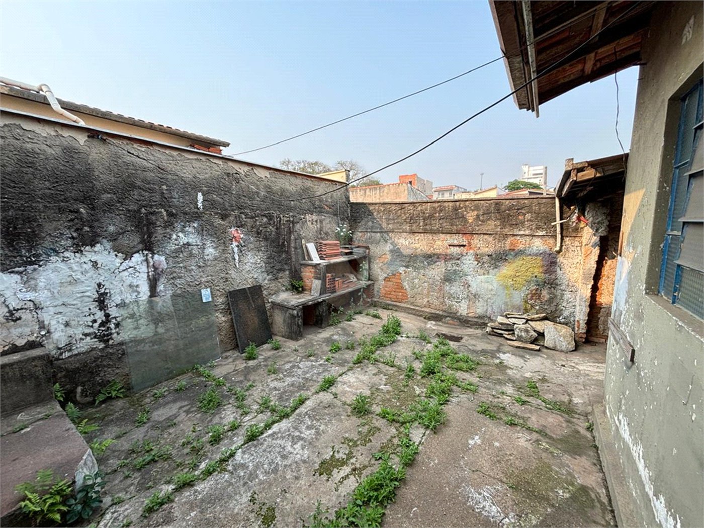 Casa à venda com 2 quartos no Centro, Salto, SP