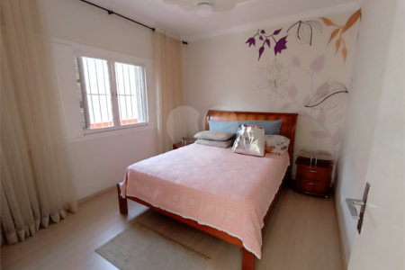 Casa à venda com 3 quartos, sendo 1 suíte, em Vila Rosa, Itapetininga, SP