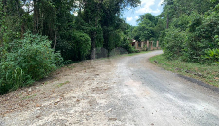Terreno à venda no condomínio Sausalito, Mairiporã - SP