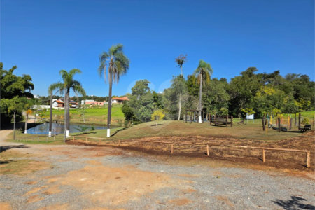 Terreno à venda no condomínio Village Araçoiaba, Araçoiaba da Serra - SP