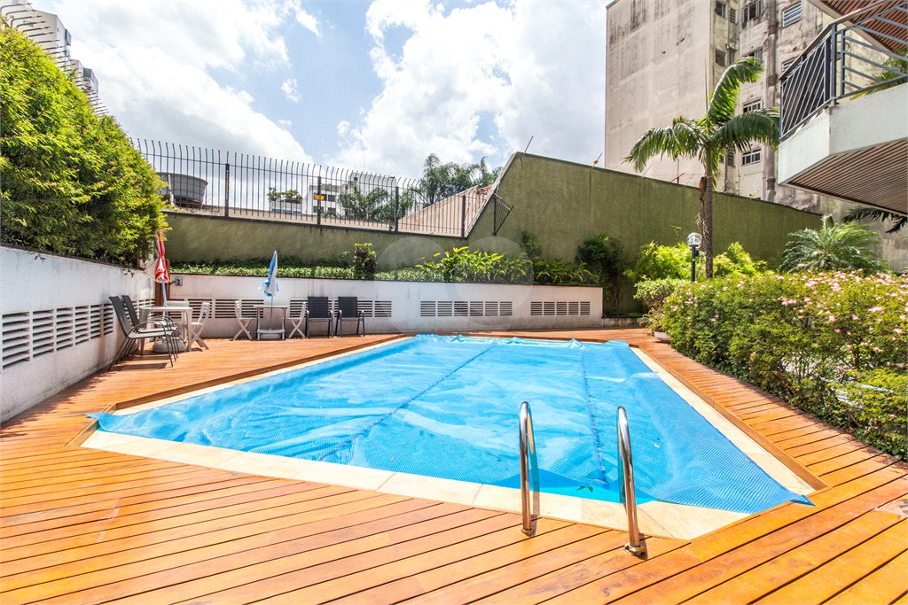 Apartamento à venda com 4 quartos, sendo 2 suítes,  em Vila Mariana, São Paulo, SP