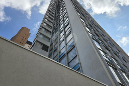 Apartamento à venda com 2 suítes em Cerqueira César, São Paulo, SP