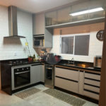 Casa à venda com 3 quartos, sendo 1 suíte,  no condomínio Villagio Imperiale, Louveira - SP