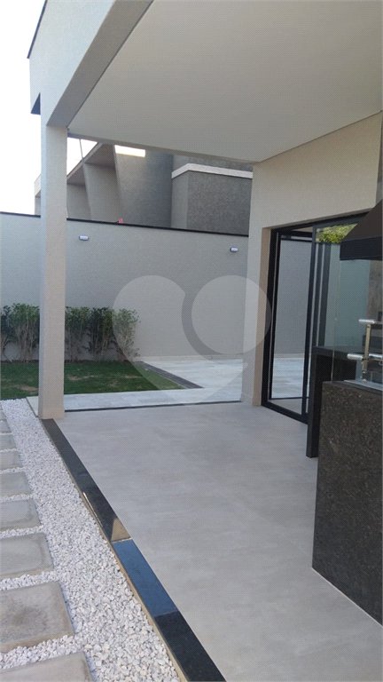 Casa à venda com 3 quartos, sendo 2 suítes, em Nova Gardênia, Atibaia, SP