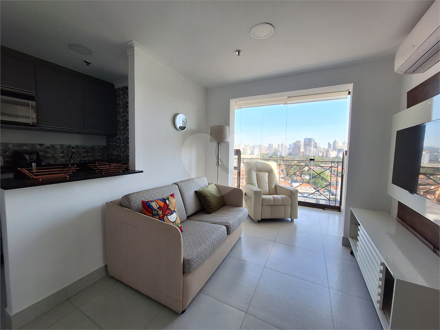 Apartamento para alugar com 2 quartos em Vila Olímpia, São Paulo, SP
