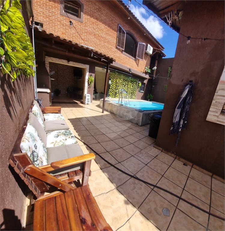 Sobrado à venda com 2 quartos, sendo 1 suíte,  em Jardim do Colégio (zona Norte), São Paulo, SP