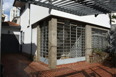 Sobrado à venda com 3 quartos, sendo 1 suíte, em Vila Clementino, São Paulo, SP
