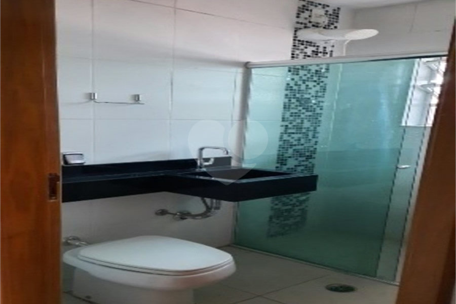 Sobrado à venda com 3 quartos, sendo 1 suíte, em Parque Edu Chaves, São Paulo, SP
