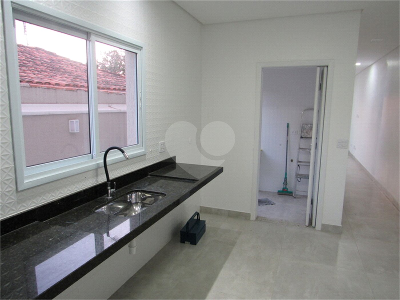 Sobrado à venda com 2 quartos, sendo 1 suíte, em Arujamérica, Arujá, SP