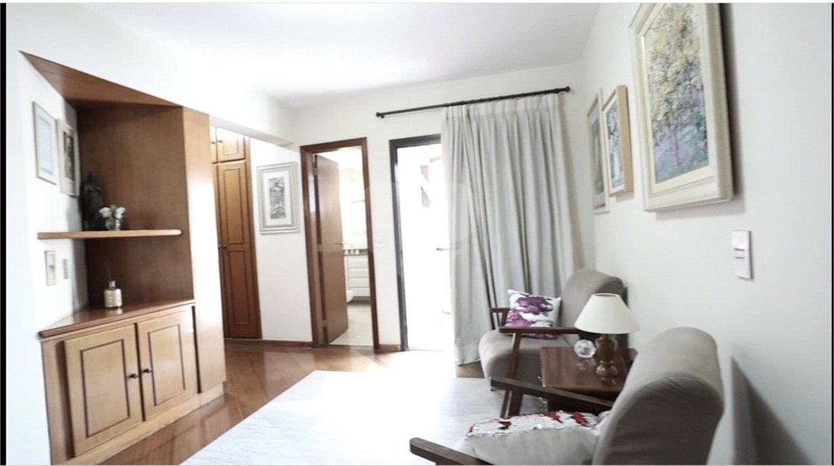 Apartamento à venda ou para alugar com 4 quartos, sendo 2 suítes, em Santana, São Paulo, SP