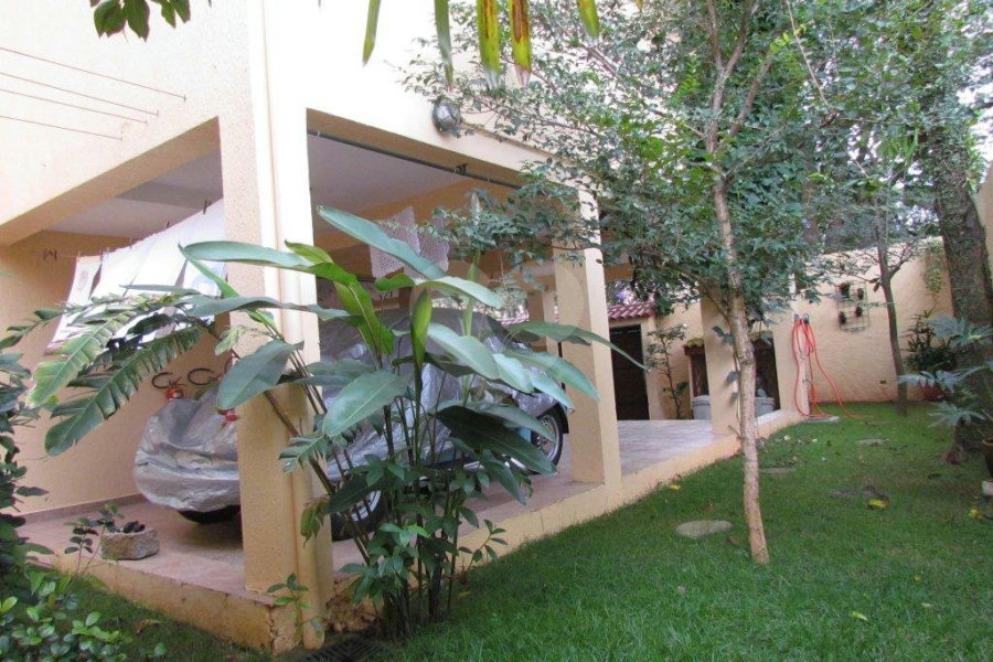 Casa Térrea à venda com 3 quartos, sendo 1 suíte, em Horto Florestal, São Paulo, SP