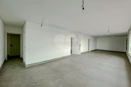 Apartamento à venda com 4 suítes em Vila Gomes Cardim, São Paulo, SP