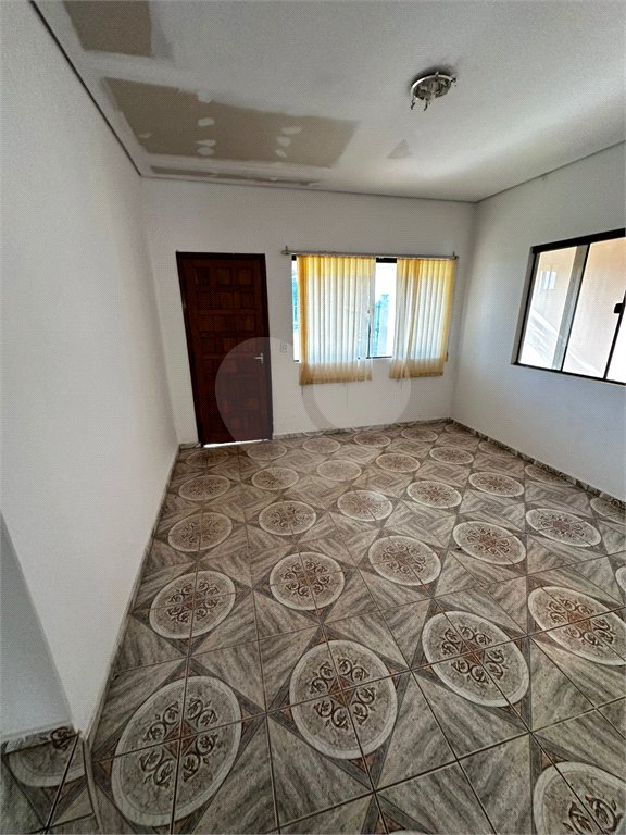Casa à venda com 2 quartos, sendo 1 suíte,  em Jardim Aeroporto, Ponta Porã, MS