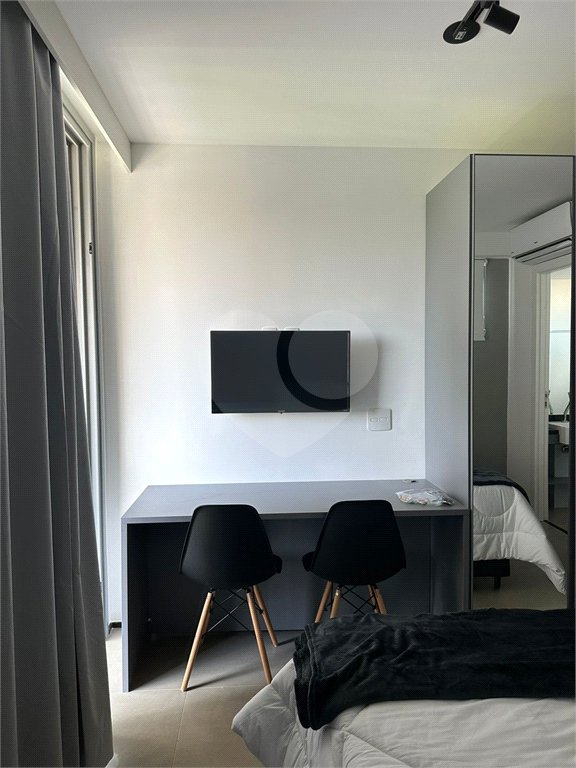 Apartamento à venda com 1 quarto em Indianópolis, São Paulo, SP
