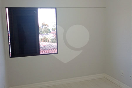 Apartamento à venda com 3 quartos, sendo 1 suíte, em Vila Oliveira, Mogi das Cruzes, SP