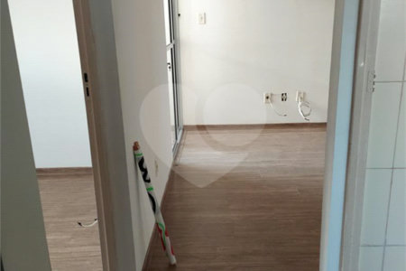 Apartamento à venda com 2 quartos em Lopes de Oliveira, Sorocaba, SP