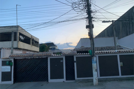 Casa à venda com 4 quartos, sendo 2 suítes,  em Santana, Itaguaí, RJ