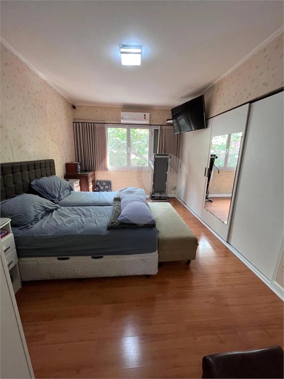 Apartamento à venda com 3 quartos, sendo 1 suíte, em Santa Cecília, São Paulo, SP