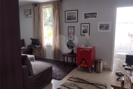 Sobrado à venda com 3 suítes em Santana, São Paulo, SP