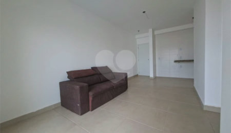 Apartamento à venda ou para alugar com 3 quartos, sendo 1 suíte, em Vila Macia, Itapetininga, SP