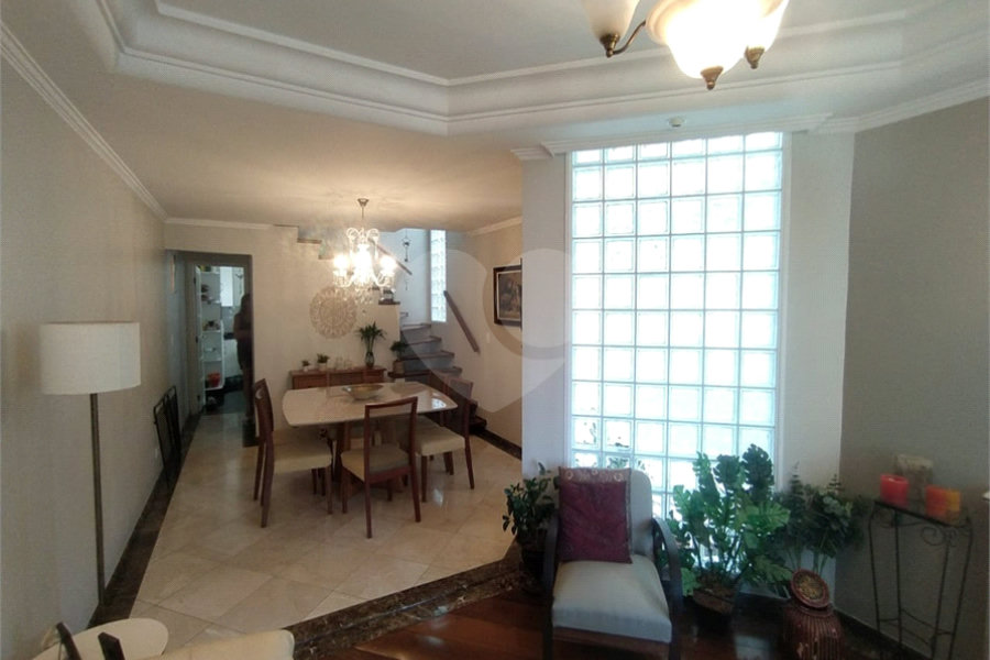 Sobrado à venda com 3 quartos, sendo 1 suíte, em Lauzane Paulista, São Paulo, SP