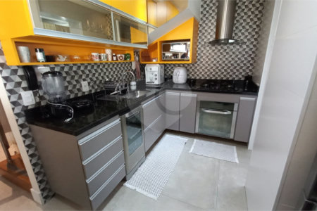 Duplex à venda com 3 quartos, sendo 1 suíte, em Jardim Bonfiglioli, São Paulo, SP