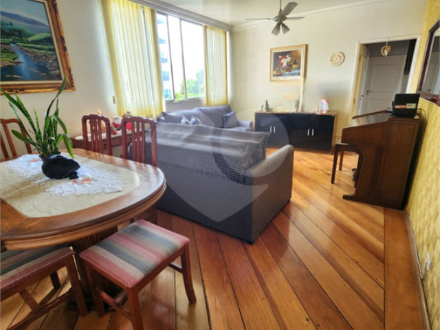 Apartamento à venda com 3 quartos, sendo 1 suíte,  em Santana, São Paulo, SP